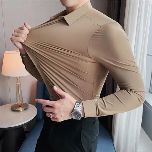 Men's beige premium formal dress shirt high elasticity seamless fabric wrinkle resistance demonstration