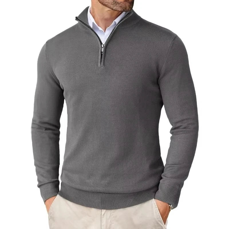 Pull camionneur homme en maille, gris foncé, vue de face avec col montant